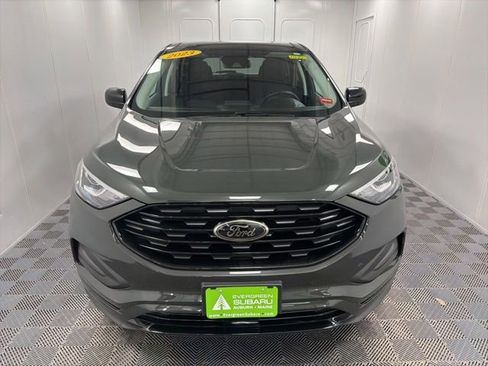 Used 2023 Ford Edge SE w/ Black Appearance Package AWD/4WD image 2