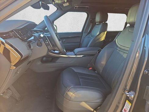 Used 2026 Land Rover Range Rover Sport SE AWD/4WD image 17