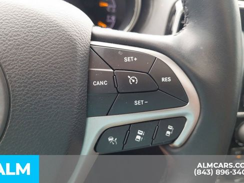 Used 2020 Jeep Grand Cherokee High Altitude image 24