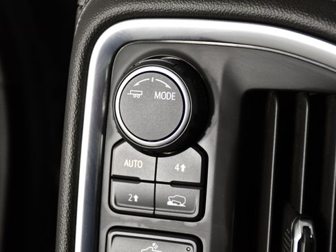 Used 2020 Chevrolet Silverado 1500 LT w/ All-Star Edition AWD/4WD image 37