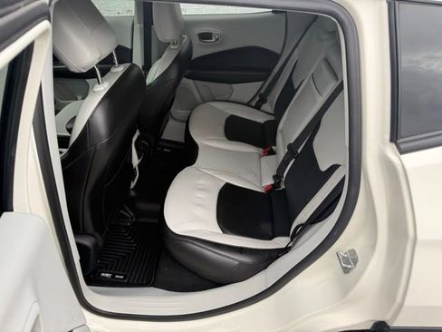 Used 2020 Jeep Compass Limited FWD image 22
