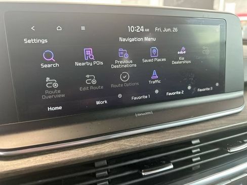 Certified 2021 Kia Telluride EX w/ EX Premium Package AWD/4WD image 22