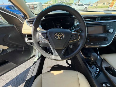 Used 2013 Toyota Avalon XLE Premium image 12
