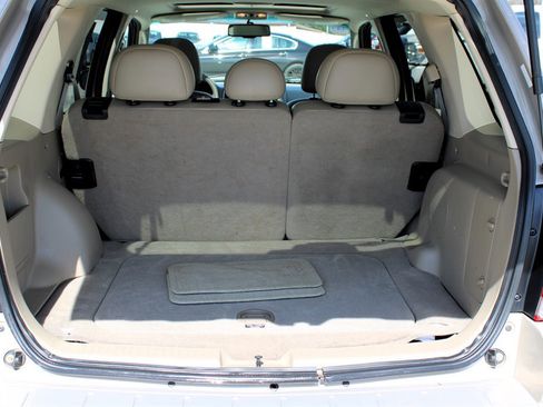 Used 2007 Ford Escape Limited image 33