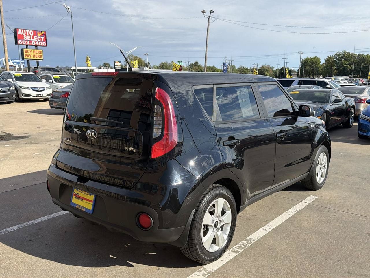 Used 2017 Kia Soul FWD image 5