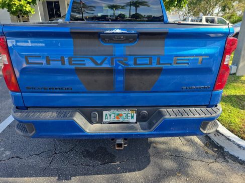 Used 2023 Chevrolet Silverado 1500 Custom w/ LPO, Dark Essentials Package image 8