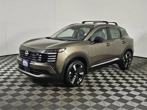 New 2026 Nissan Kicks SR w/ Cold Weather Package image 9