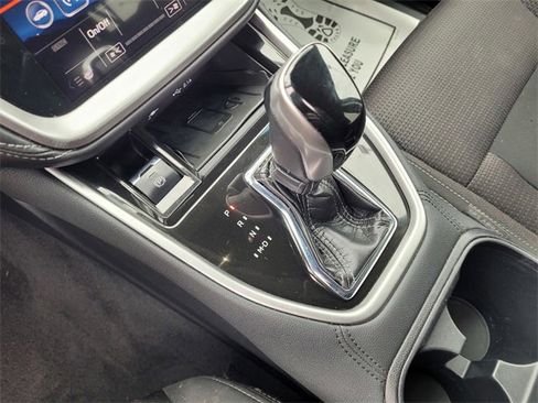 Used 2020 Subaru Outback Premium w/ Popular Package #1 image 17