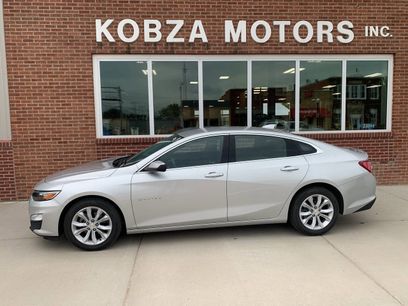 Used 2022 Chevrolet Malibu LT
