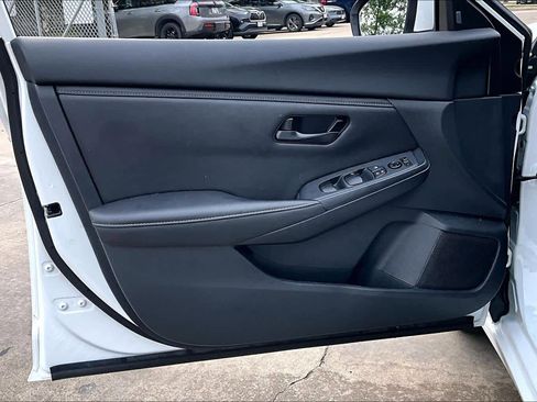 Certified 2025 Nissan Sentra S FWD image 20