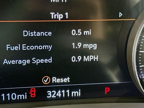 Used 2023 Buick Envision Essence FWD image 19