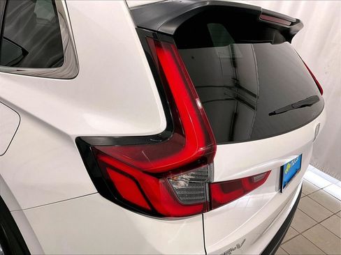 Used 2025 Honda CR-V EX-L image 33