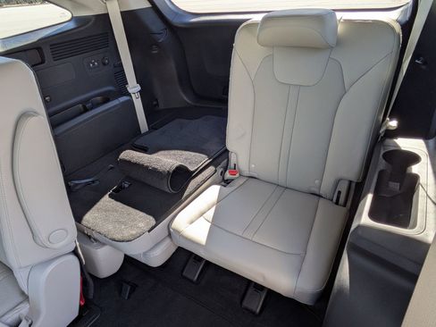 Used 2023 Kia Sorento SX image 26