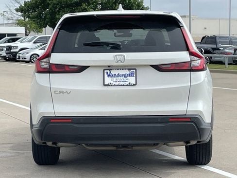 Used 2025 Honda CR-V EX-L image 5