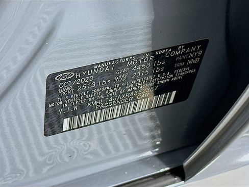 Used 2024 Hyundai Sonata SEL w/ Convenience Package image 12