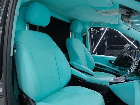 Used 2023 Mercedes-Benz Metris Passenger image 45