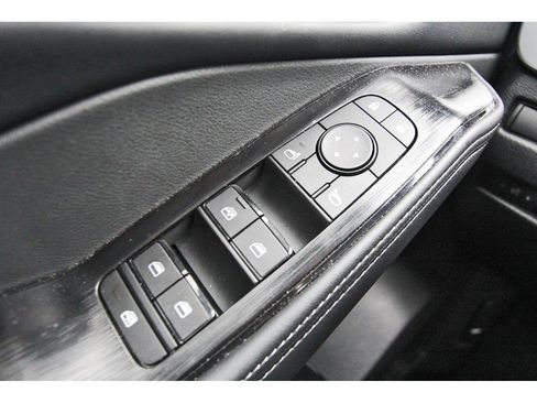 Used 2026 Nissan Rogue SV w/ SV Premium Package FWD image 15