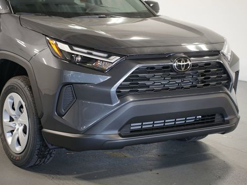New 2025 Toyota RAV4 LE image 4