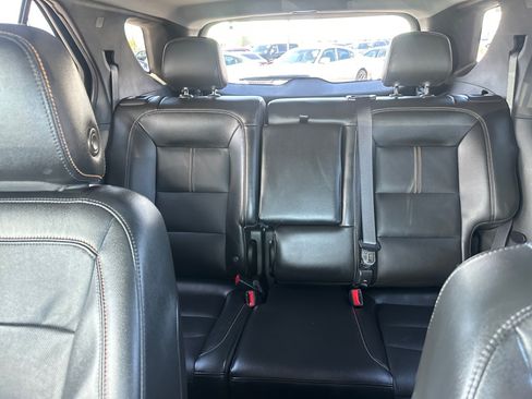 Used 2022 Chevrolet Equinox Premier AWD/4WD image 22