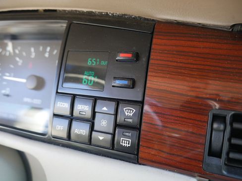 Used 1995 Cadillac Eldorado Touring image 61