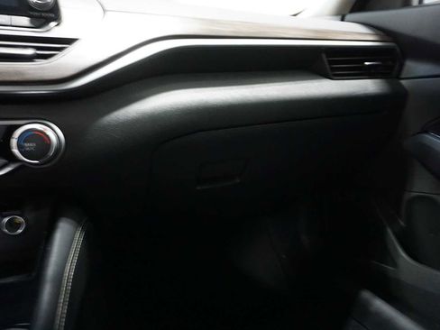 Used 2023 Nissan Altima 2.5 SV image 19