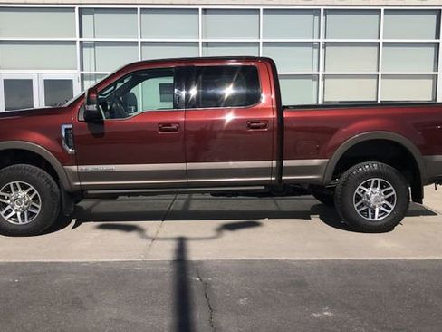 Used 2017 Ford F350 King Ranch image 5