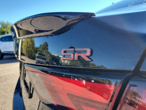 Certified 2025 Nissan Sentra SR image 9