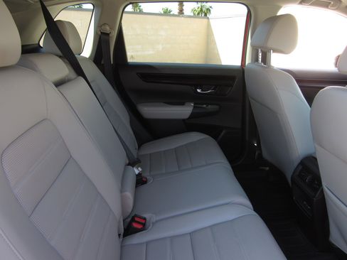 Used 2024 Honda CR-V EX-L image 12