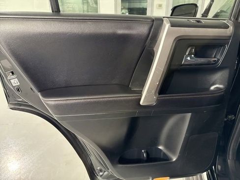 Used 2016 Toyota 4Runner Limited image 17