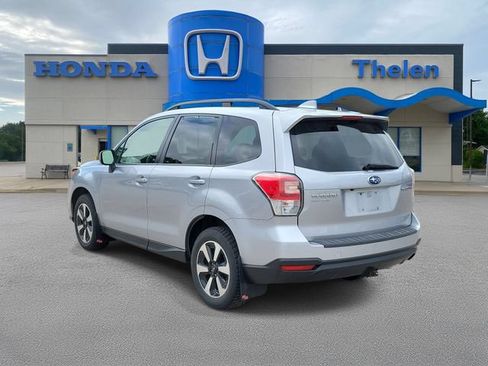 Used 2018 Subaru Forester 2.5i Premium w/ All-Weather Package AWD/4WD image 3