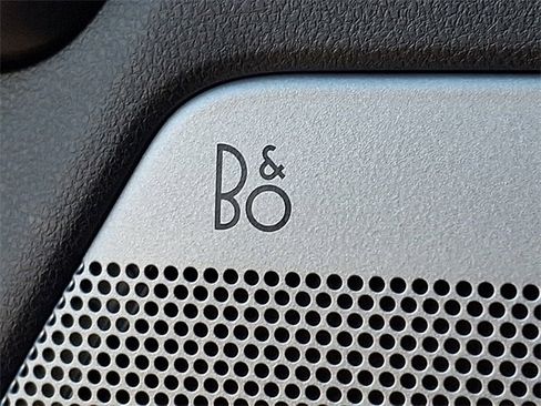 New 2025 Ford F150 Lariat w/ Equipment Group 501A Mid image 17