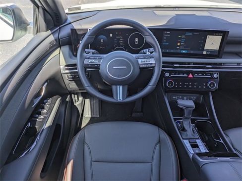 New 2025 Hyundai Santa Cruz Limited image 16