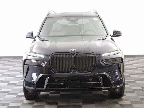 New 2026 BMW X7 xDrive40i image 23