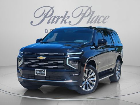 Used 2025 Chevrolet Tahoe High Country AWD/4WD image 1