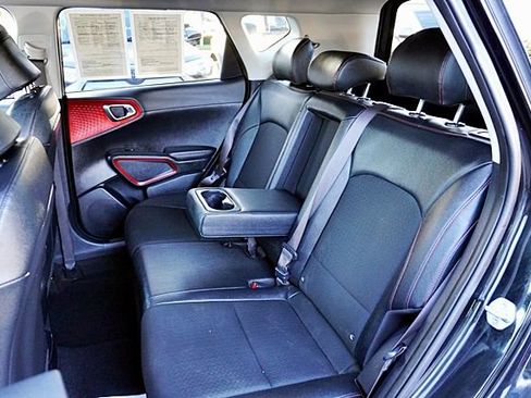 Used 2023 Kia Soul GT-Line image 17