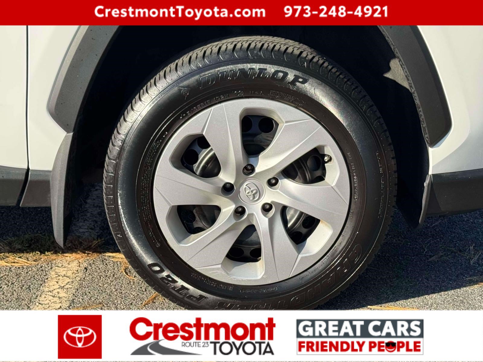 Used 2024 Toyota RAV4 LE AWD/4WD image 6