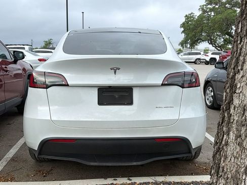 Used 2023 Tesla Model Y Long Range image 6