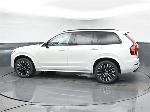 New 2026 Volvo XC90 B6 Ultra w/ Protection Package Premier image 5