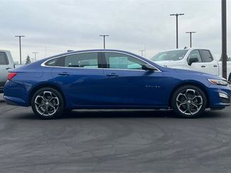 Used 2023 Chevrolet Malibu LT video 3