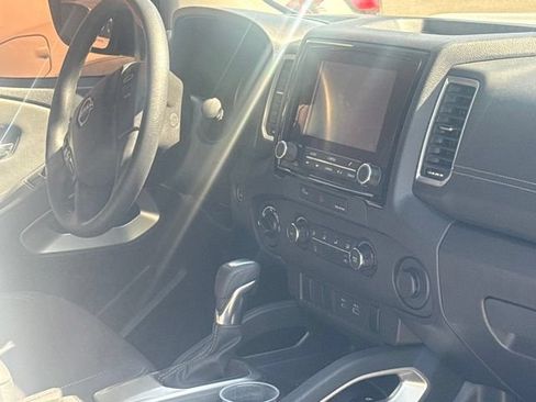 Certified 2023 Nissan Frontier SV AWD/4WD image 23