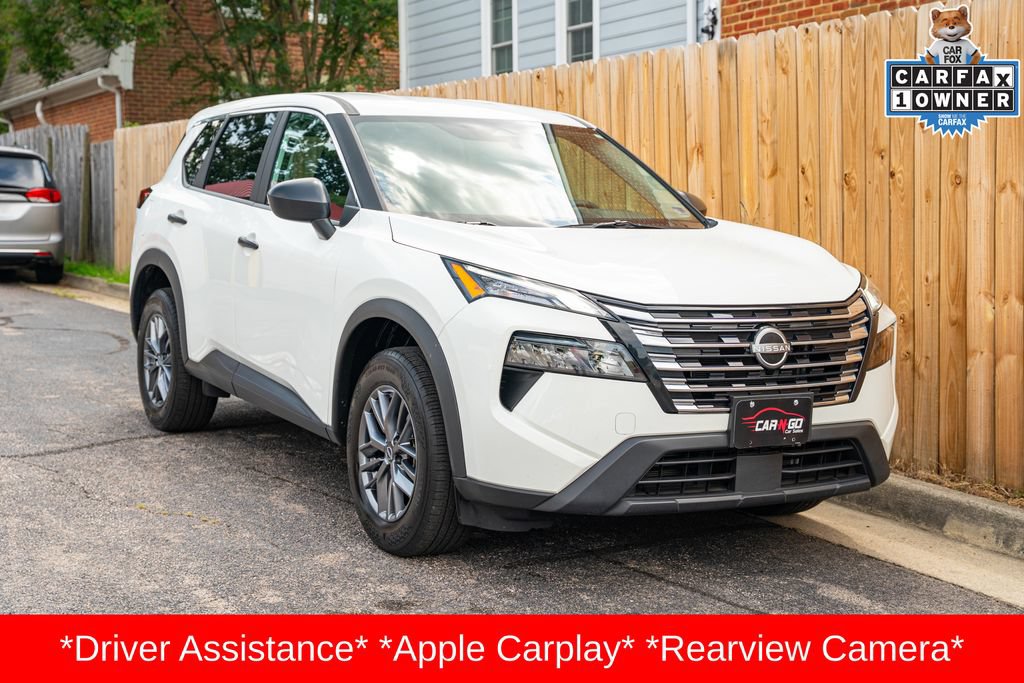 Used 2025 Nissan Rogue S AWD/4WD image 3