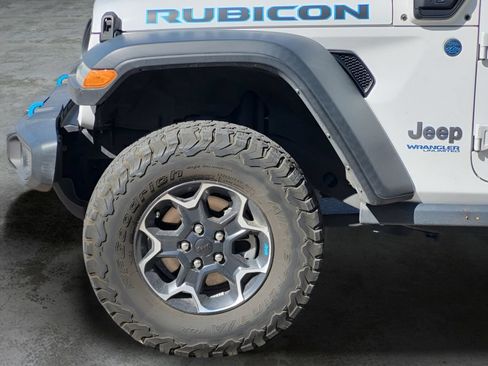 Used 2022 Jeep Wrangler Unlimited Rubicon 4xe w/ Cold Weather Group AWD/4WD image 26