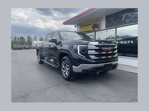 Used 2023 GMC Sierra 1500 SLE AWD/4WD image 1