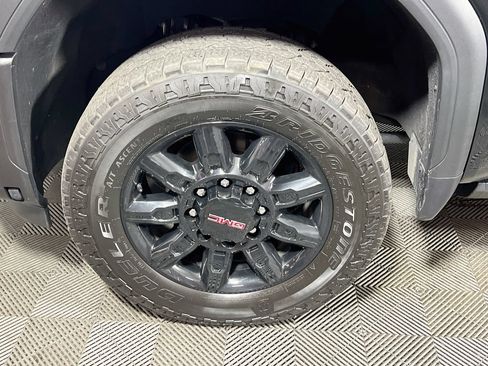 Used 2024 GMC Sierra 3500 AT4 w/ AT4 Premium Plus Package AWD/4WD image 28