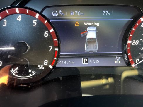 Used 2022 Nissan Frontier PRO-4X w/ Pro-4X Premium Package AWD/4WD image 5