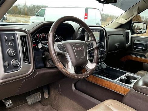 Used 2018 GMC Sierra 1500 SLT image 18