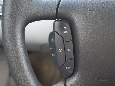 Used 2015 Chevrolet Impala LTZ FWD image 23