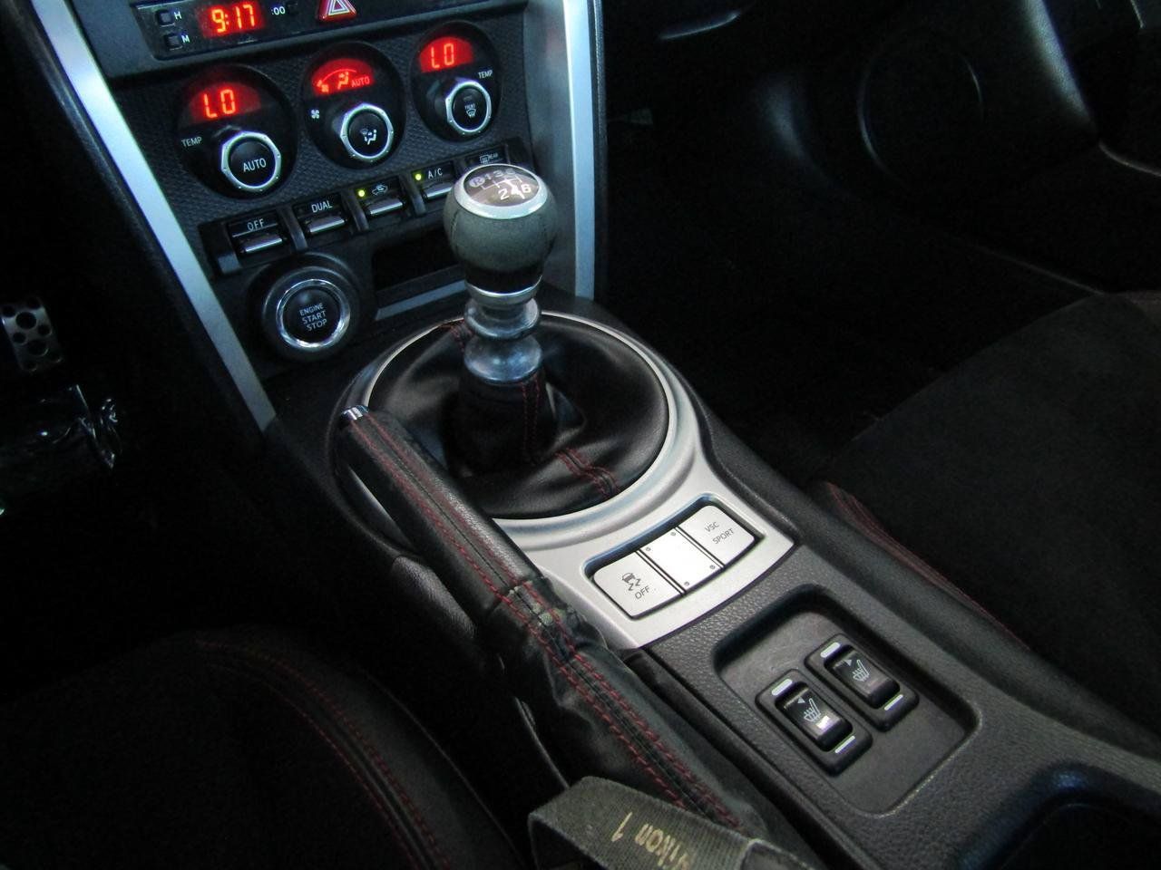 Used 2013 Subaru BRZ Limited w/ Popular Pkg 1B RWD image 17