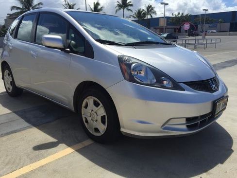 Used 2013 Honda Fit image 5