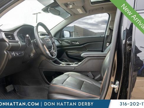 Used 2023 GMC Acadia AT4 w/ Technology Package image 3